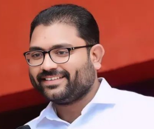 "ದಾಸರಹಳ್ಳಿ ಕ್ಷೇತ್ರದ ಯುವ ಮೋರ್ಚಾ ಬಿಜೆಪಿ ಅಧ್ಯಕ್ಷರಾಗಿ ಭರತ್ ಸೌಂದರ್ಯ ನೇಮಕಕ್ಕೆ  ಅಭಿನಂದನೆಗಳ ಮಹಾಪೂರಾ"