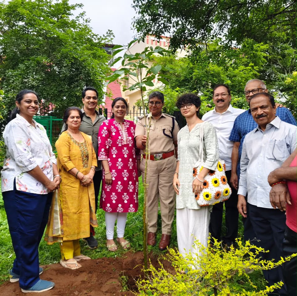 ವಿಶ್ವ ಪರಿಸರ ದಿನಾಚರಣೆ: ರಾಜಾಜಿನಗರ ಮೆಟ್ರೋ ನಿವಾಸಿಗಳ ಕಲ್ಯಾಣ ಸಂಘದಿಂದ ಜಾಗೃತಿ ಕಾರ್ಯಕ್ರಮ